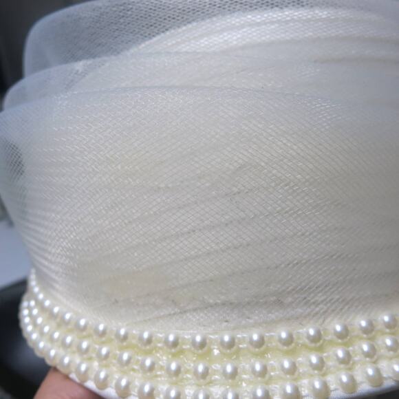 CHARM'S *NWT* Hat CHURCH/KENTUCKY DERBY/WEDDING Beaded Bow Ivory/Off White - Picture 6 of 10